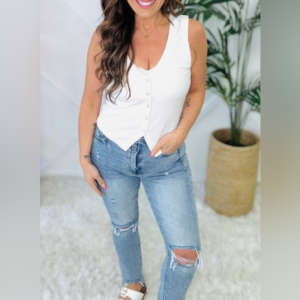 New White Birch Sleeveless Snap Down Vest in White Size XL - Picture 2 of 9